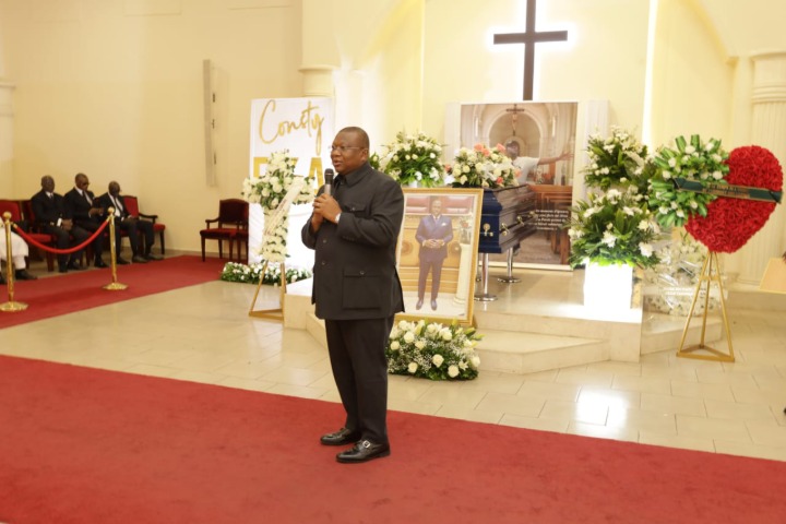 Côte d’Ivoire .  Dernier hommage à Consty Eka, élevé au rang d’Officier de l’Ordre du...
