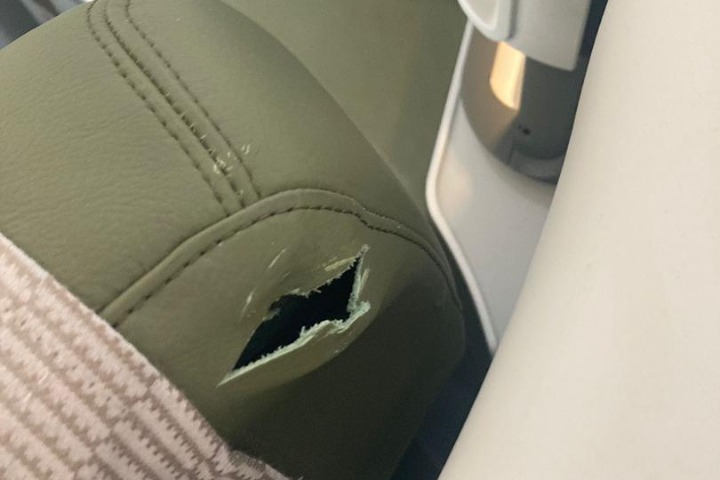 Un Airbus A330-900 NEO d'Air Côte d'Ivoire "saccagé "en France