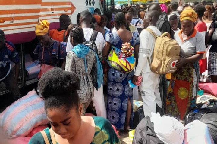 Reportage. Fêter, à tout prix, Paquinou en famille