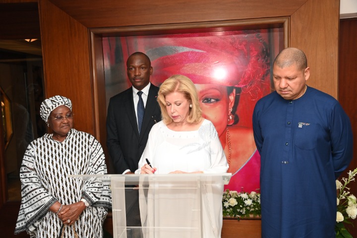 Côte d'Ivoire. Condoléances du couple présidentiel à la famille Billon