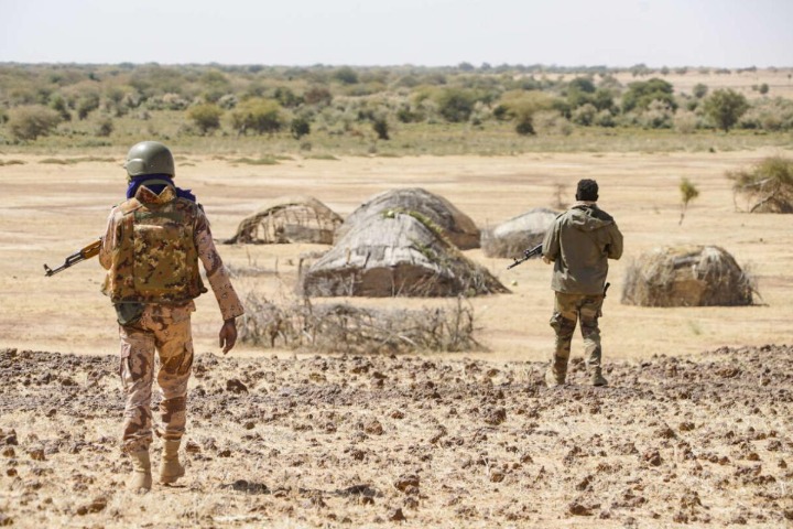 Mali: combats en cours à la périphérie de Bamako et dans l'intérieur du pays entre armée et...