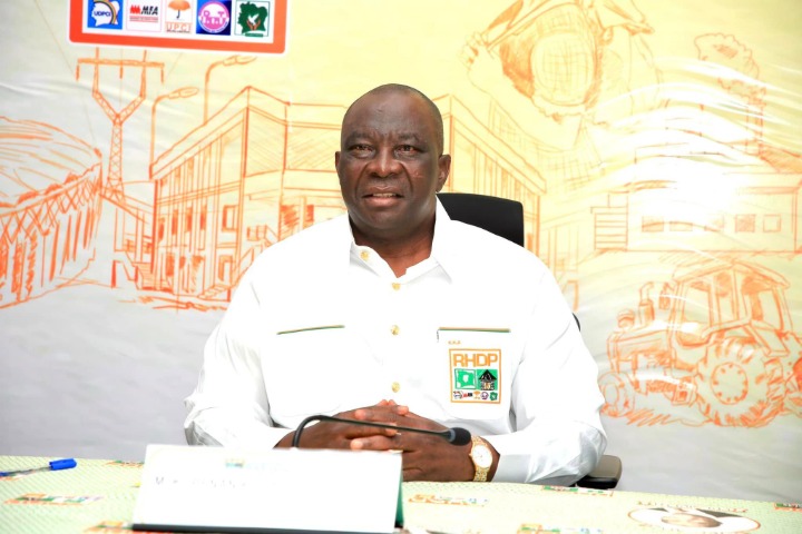 Côte d'Ivoire. Fake : quand l’IA prend la voix du ministre Adjoumani pour “manger piment”
