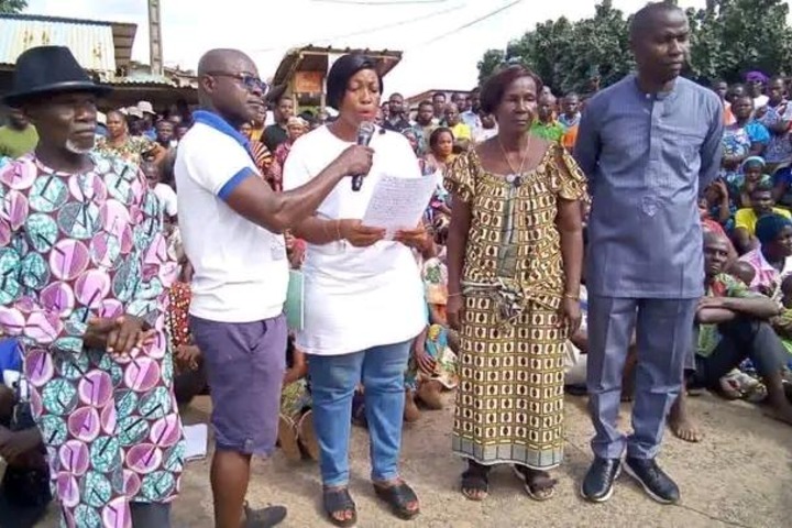 Côte d'Ivoire. Des habitants de Bôdô (Tiassalé) demandent pardon, après les violences contre...