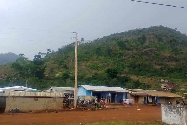 Reportage . Sur les traces de Samory Touré:  (2/3)- Il y a 128 ans : « Boribana » à Guélémou :...