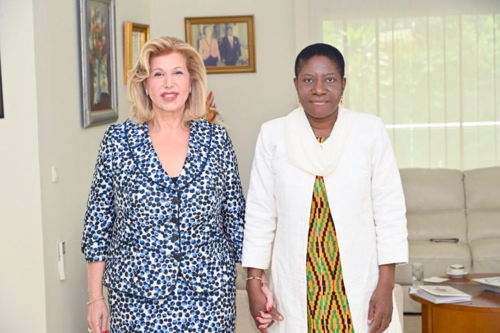 Côte d’Ivoire.  Henriette Lagou salue les actions de la Première Dame au profit des femmes