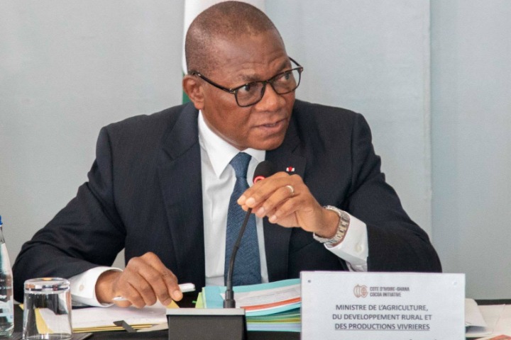 Cacao. Les cours ont chuté de 70 % depuis fin 2024 : Abidjan et Accra contre-attaquent