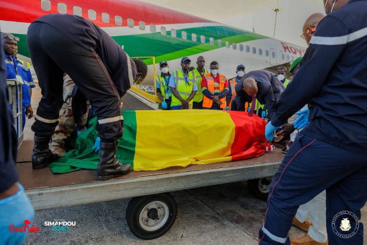 Conakry accueille la dépouille de l’ex-Première dame Hadja Andrée Touré