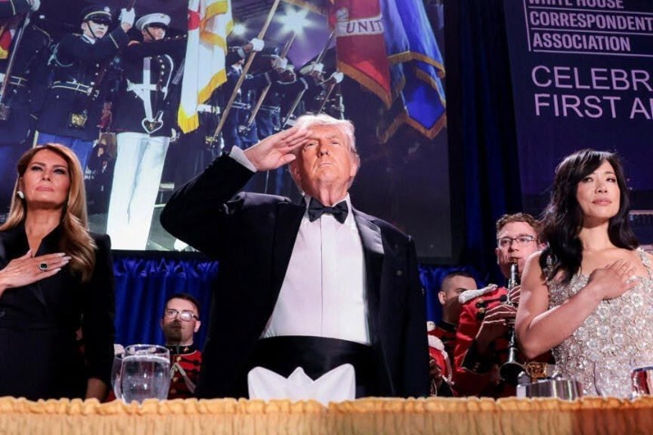 “Ennemis du peuple”: Trump charge les journalistes pour son retour au gala de la presse