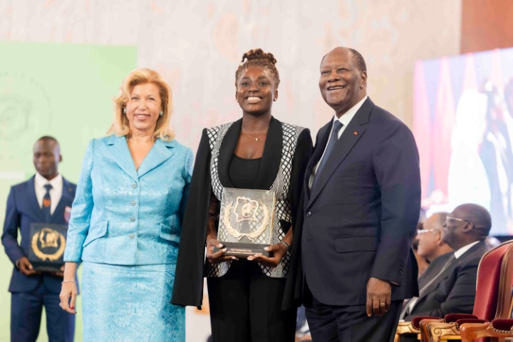 Côte d’Ivoire. Prix national d’Excellence. « J’encourage notre jeunesse à (…) cultiver la...