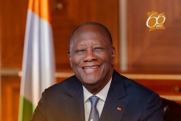 Côte d'Ivoire - An 66. Yopougon aux couleurs nationales