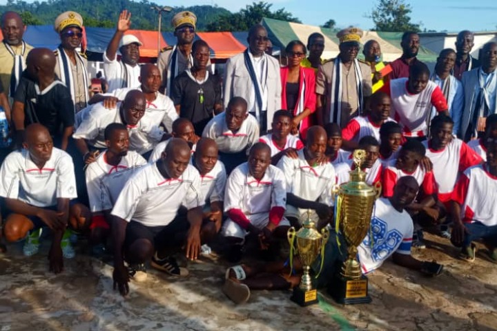 Côte d’Ivoire. Sports et vacances : tournoi de maracana dans 80 villages