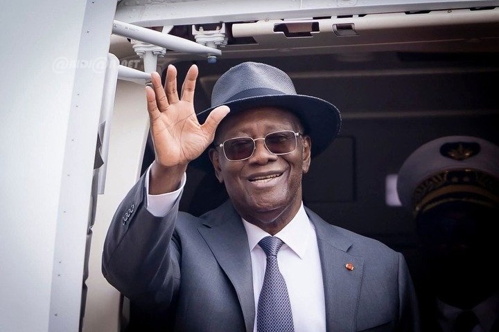 Diplomatie : Alassane Ouattara attendu en Suisse et en France pour des échanges de haut niveau
